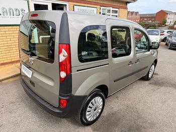 Used Renault Kangoo 2010 for sale - 79719984: Photo