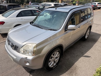 Used Nissan X-Trail 2010 for sale - 79307962: Photo