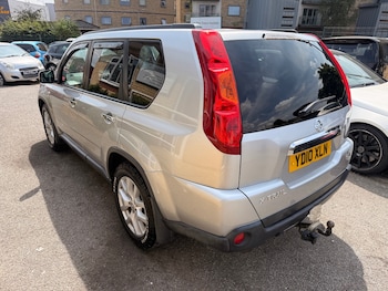 Used Nissan X-Trail 2010 for sale - 79307962: Photo