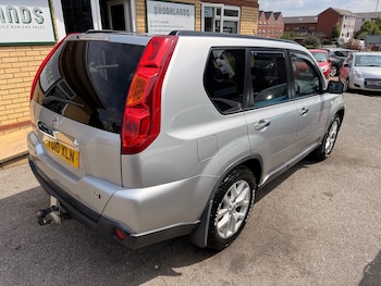 Used Nissan X-Trail 2010 for sale - 79307962: Photo