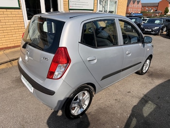 Used Hyundai i10 2010 for sale - 78392722: Photo