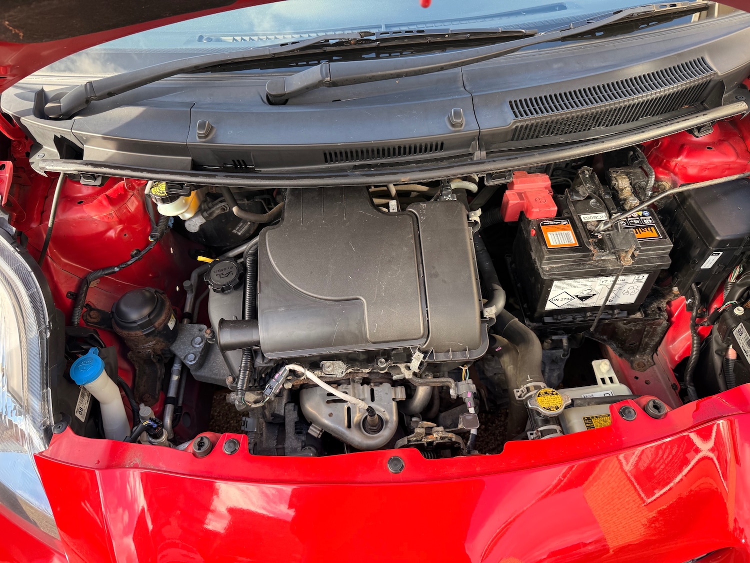 Used Toyota Yaris 2011 for sale - 77569757: Photo 11