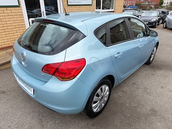Used Vauxhall Astra 2011 for sale - 78496013: Photo