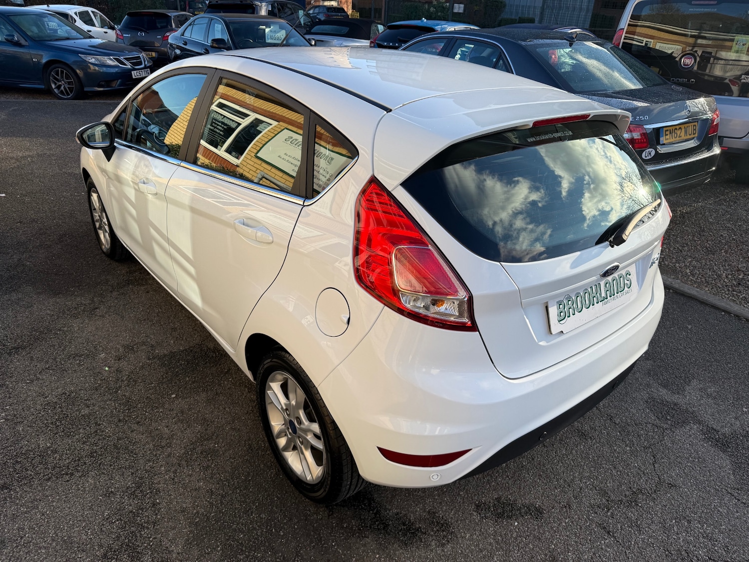 Used Ford Fiesta 2015 for sale - 76696572: Photo 3