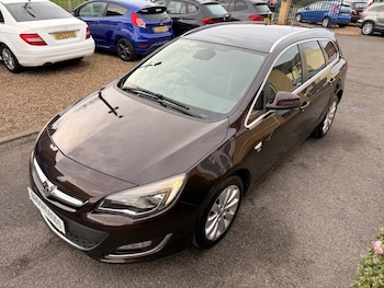 Used Vauxhall Astra 2015 for sale - 76957460: Photo