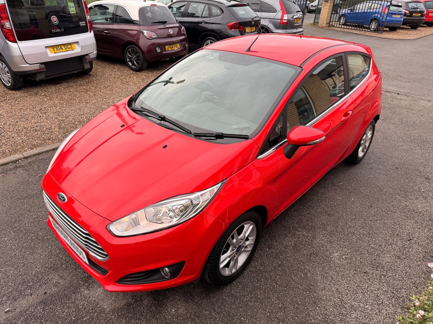 Used Ford Fiesta 2014 for sale - 76879737: Photo 2