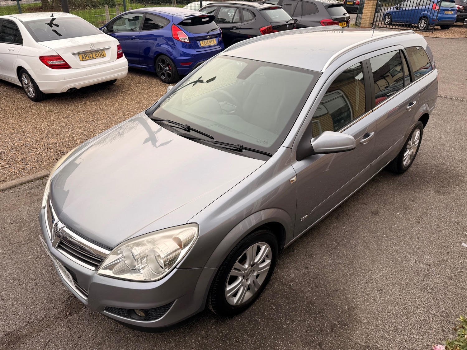 Used Vauxhall Astra 2009 for sale - 76970096: Photo 2