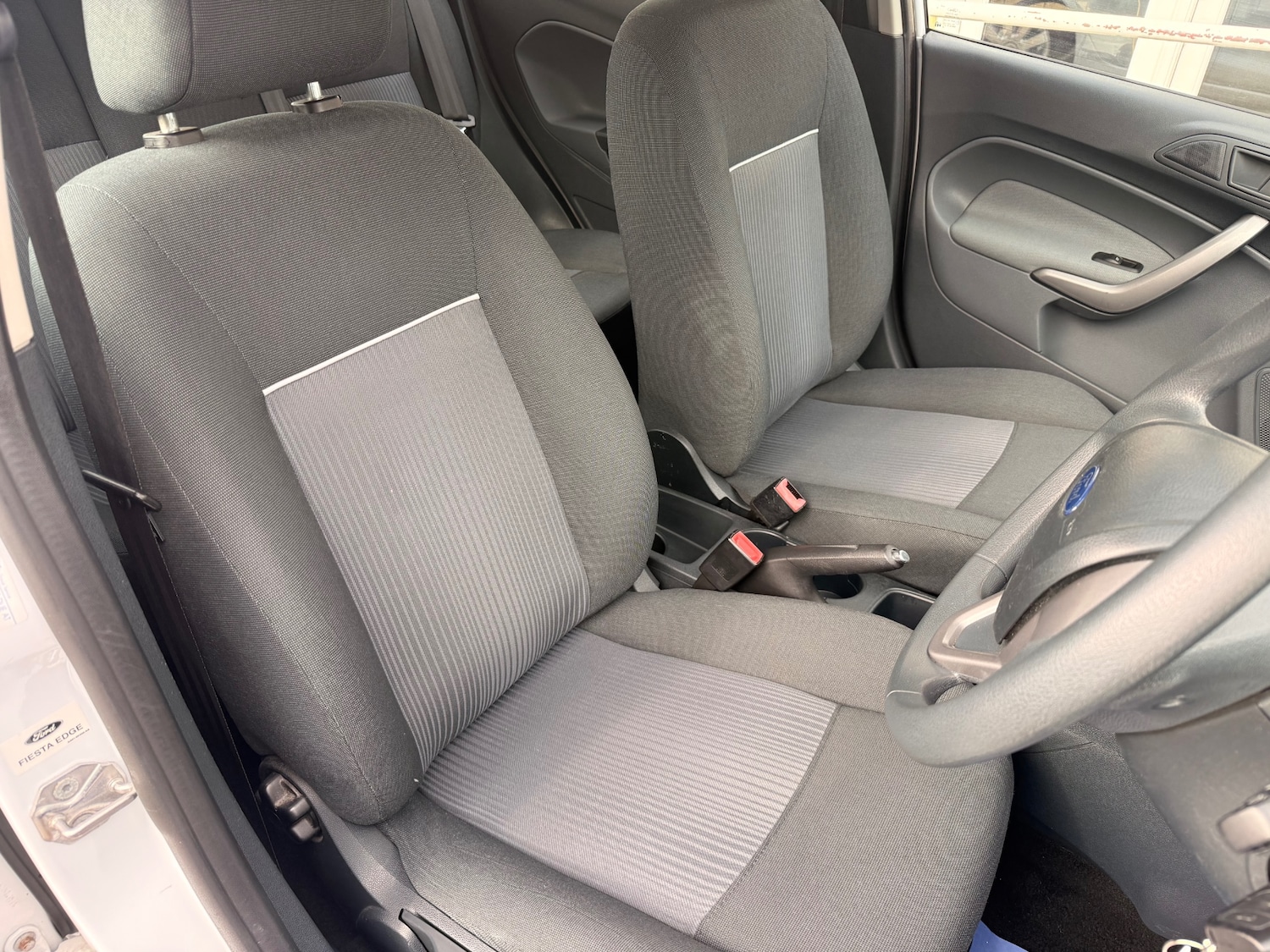 Used Ford Fiesta 2011 for sale - 77873615: Photo 6