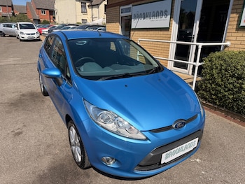 Used Ford Fiesta 2010 for sale - 79353069: Photo