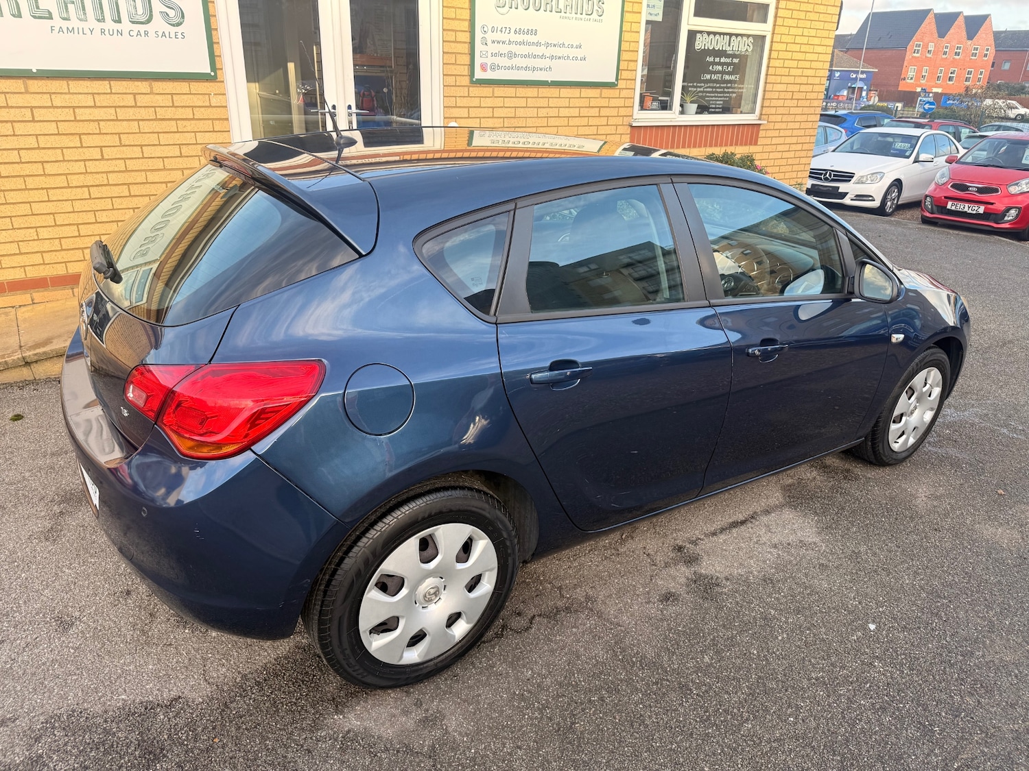 Used Vauxhall Astra 2012 for sale - 76908148: Photo 4