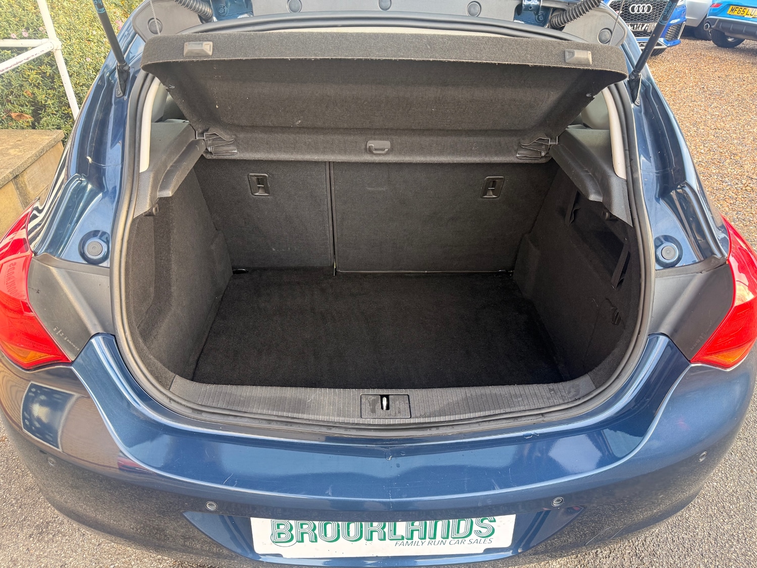 Used Vauxhall Astra 2012 for sale - 76908148: Photo 8