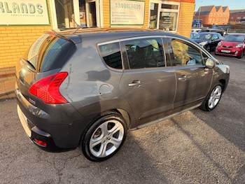 Used Peugeot 3008 2012 for sale - 77312247: Photo