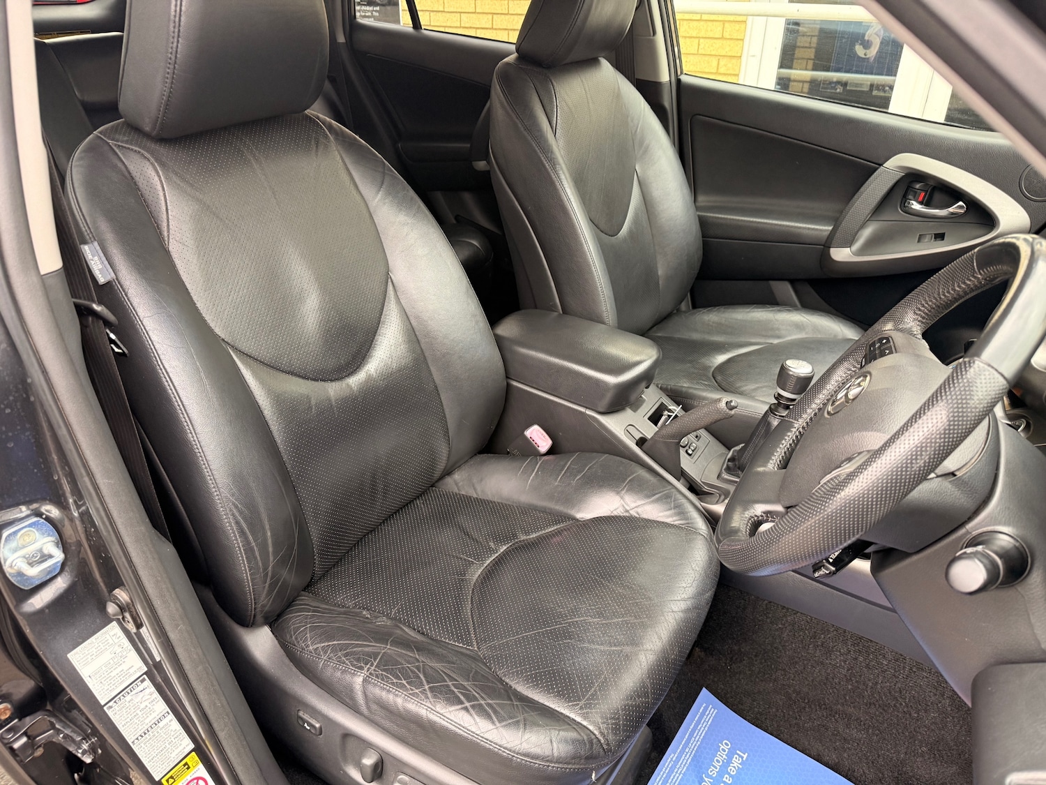 Used Toyota RAV4 2010 for sale - 77630758: Photo 6