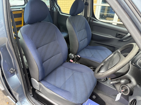 Used Peugeot Partner 2010 for sale - 74817507: Photo 6