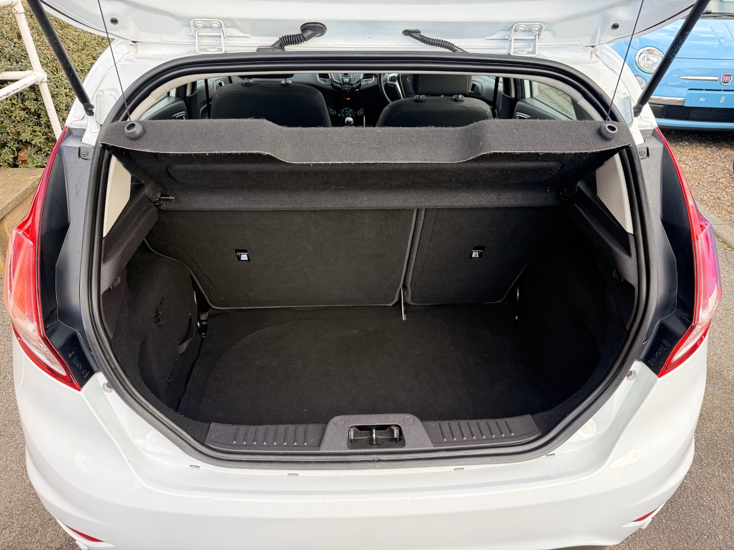 Used Ford Fiesta 2014 for sale - 77833589: Photo 8