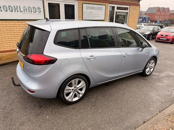 Used Vauxhall Zafira 2014 for sale - 77381022: Photo