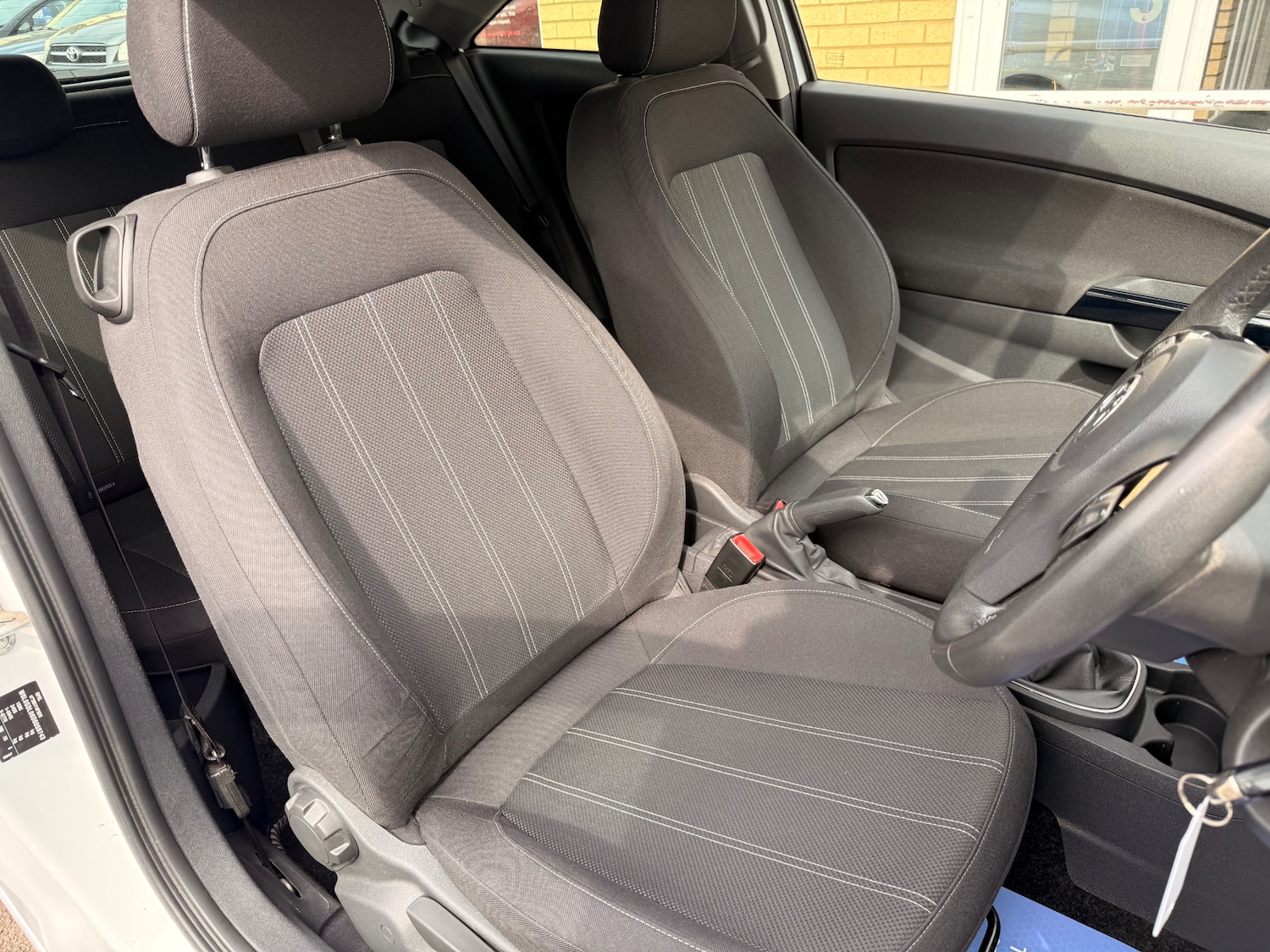 Used Vauxhall Corsa 2013 for sale - 77984082: Photo 6