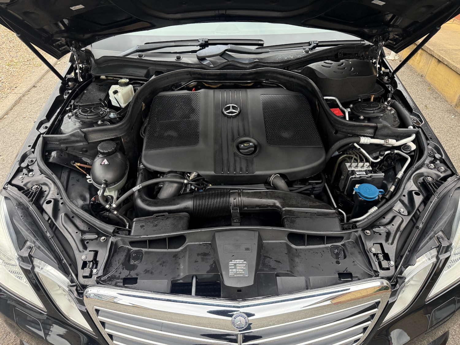 Used Mercedes-Benz E Class 2009 for sale - 76312245: Photo 11