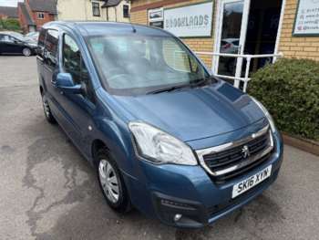 2016 (16) - 1.6 BlueHDi Active 5 Door