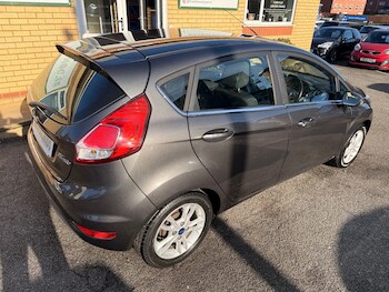 Used Ford Fiesta 2015 for sale - 77435272: Photo