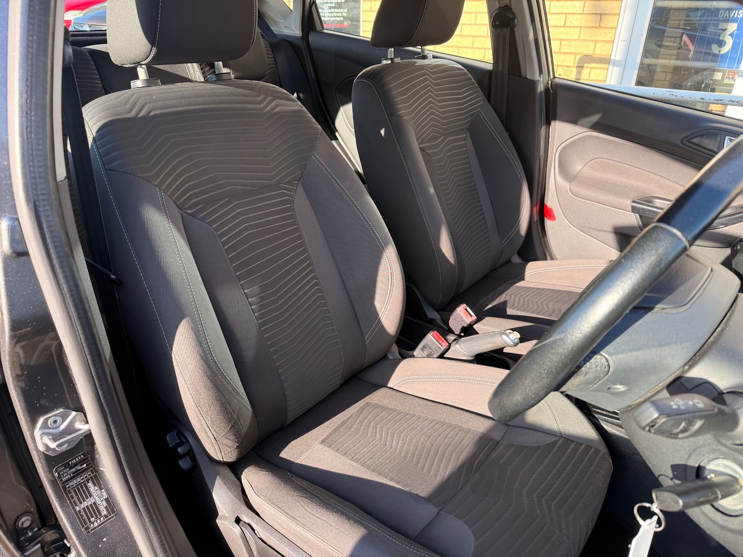 Used Ford Fiesta 2015 for sale - 77435272: Photo 6