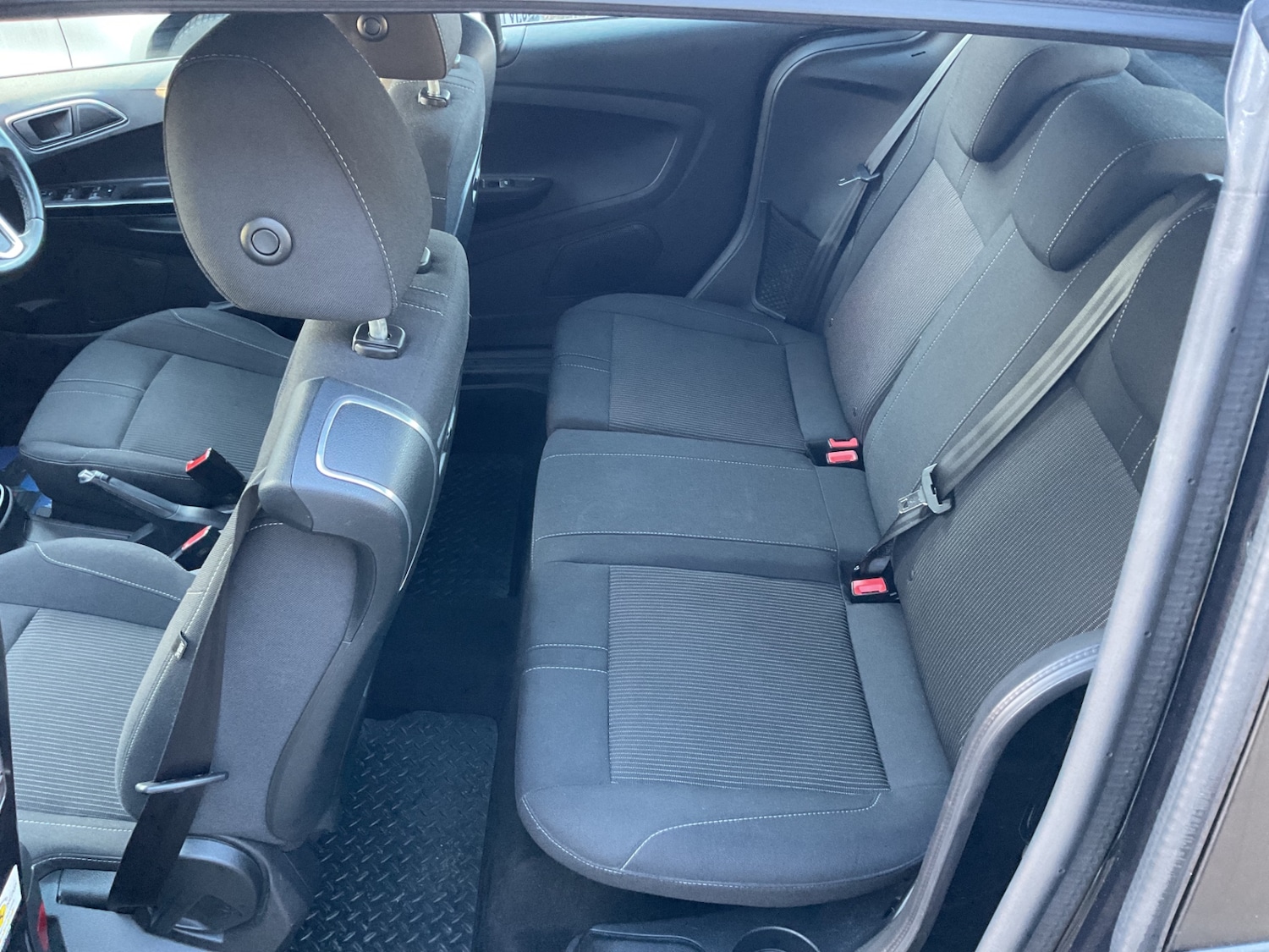 Used Ford B-MAX 2015 for sale - 77077141: Photo 9