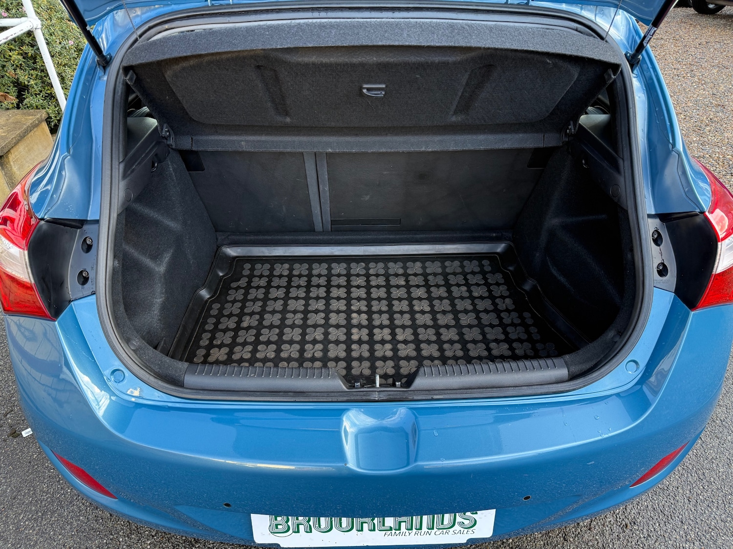 Used Hyundai i30 2013 for sale - 76830792: Photo 8