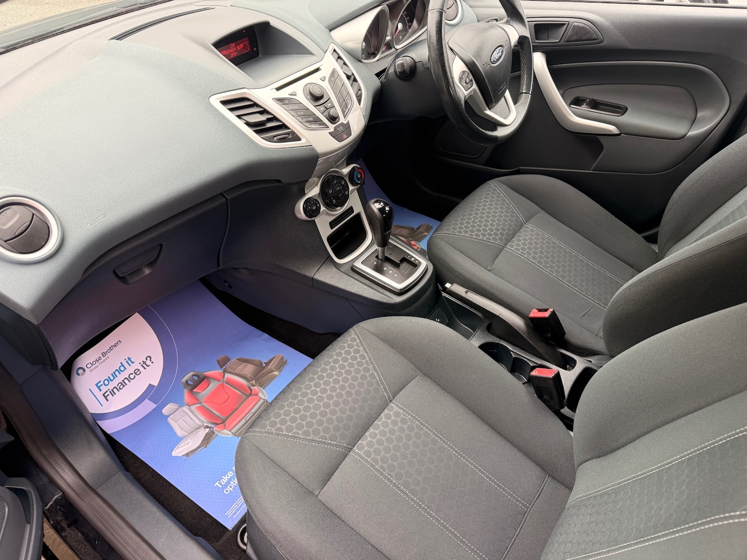 Used Ford Fiesta 2010 for sale - 77916174: Photo 10