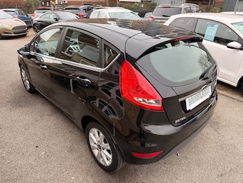 Used Ford Fiesta 2010 for sale - 77916174: Photo