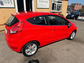 Used Ford Fiesta 2015 for sale - 79469223: Photo