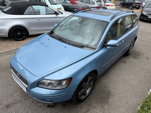 Used Volvo V50 2005 for sale - 75702376: Photo 2