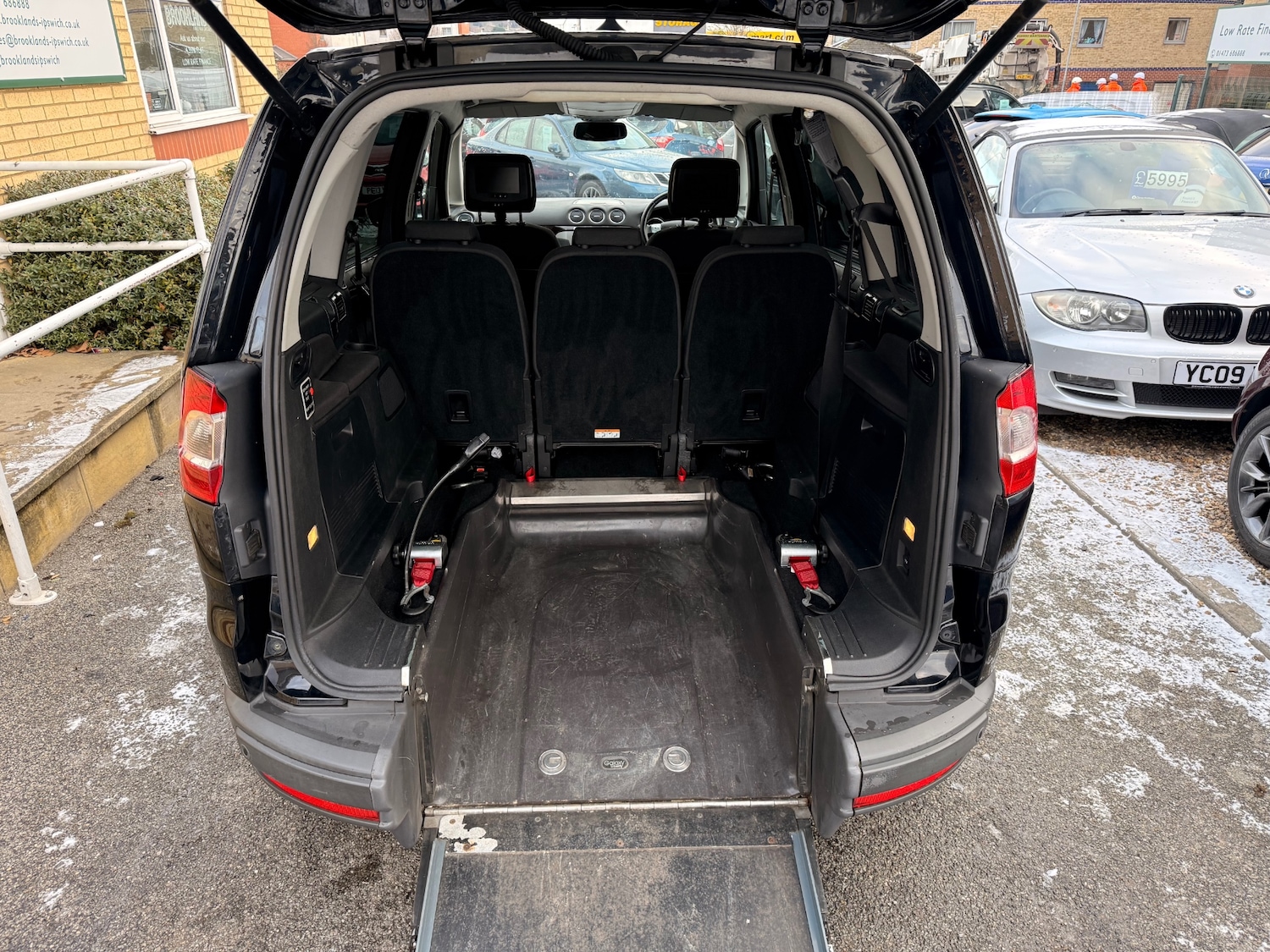 Used Ford Galaxy 2009 for sale - 77116152: Photo 8