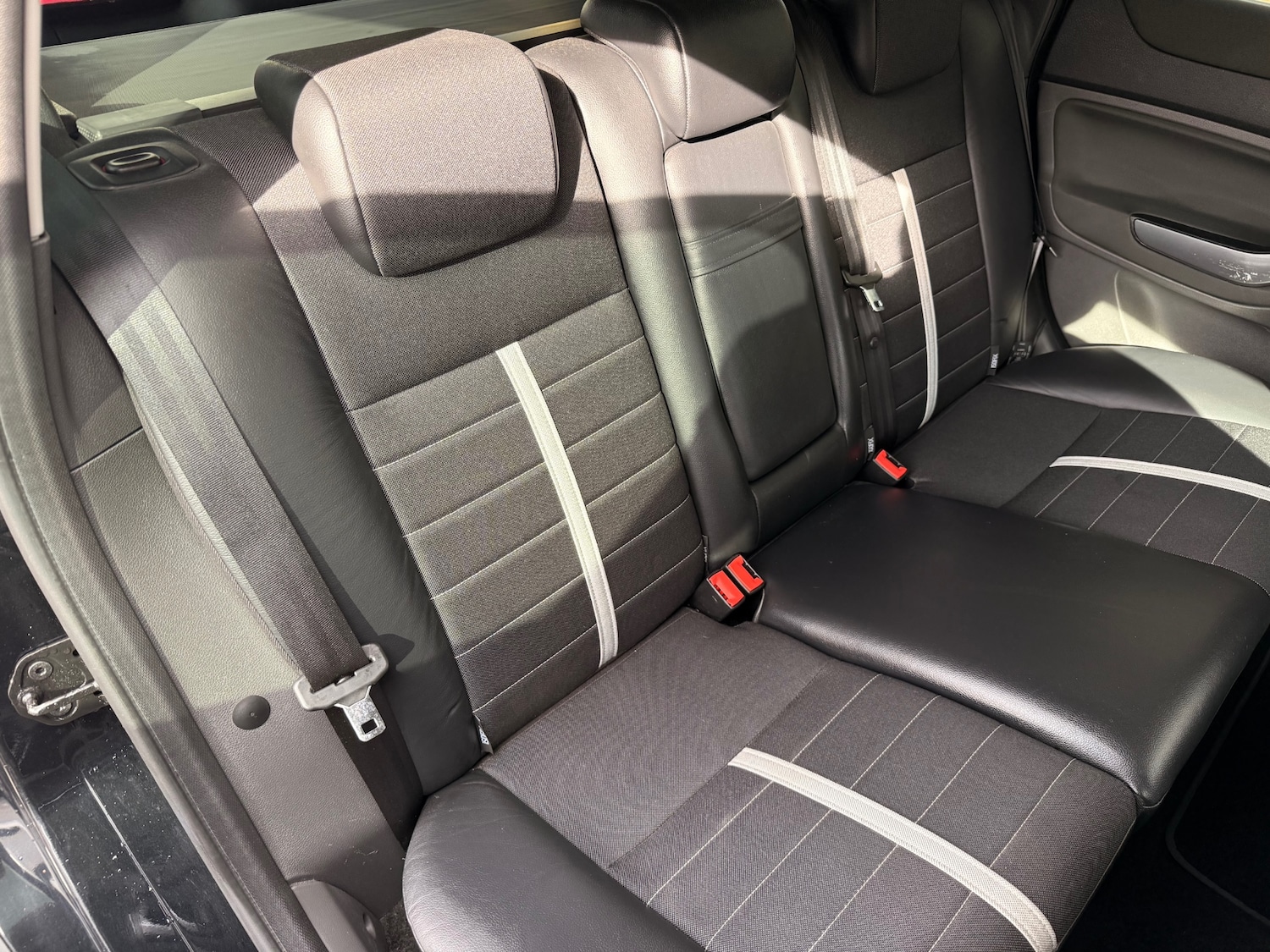 Used Ford Kuga 2012 for sale - 77532155: Photo 7