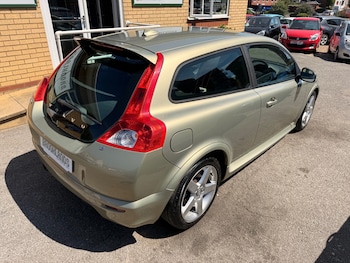 Used Volvo C30 2009 for sale - 79320948: Photo