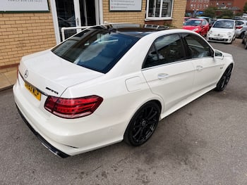 Used Mercedes-Benz E Class 2013 for sale - 79596171: Photo