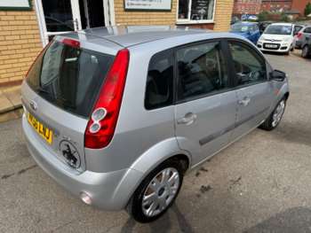 Used Ford Fiesta 2006 for sale - 74912457: Photo