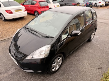 Used Honda Jazz 2011 for sale - 77606804: Photo