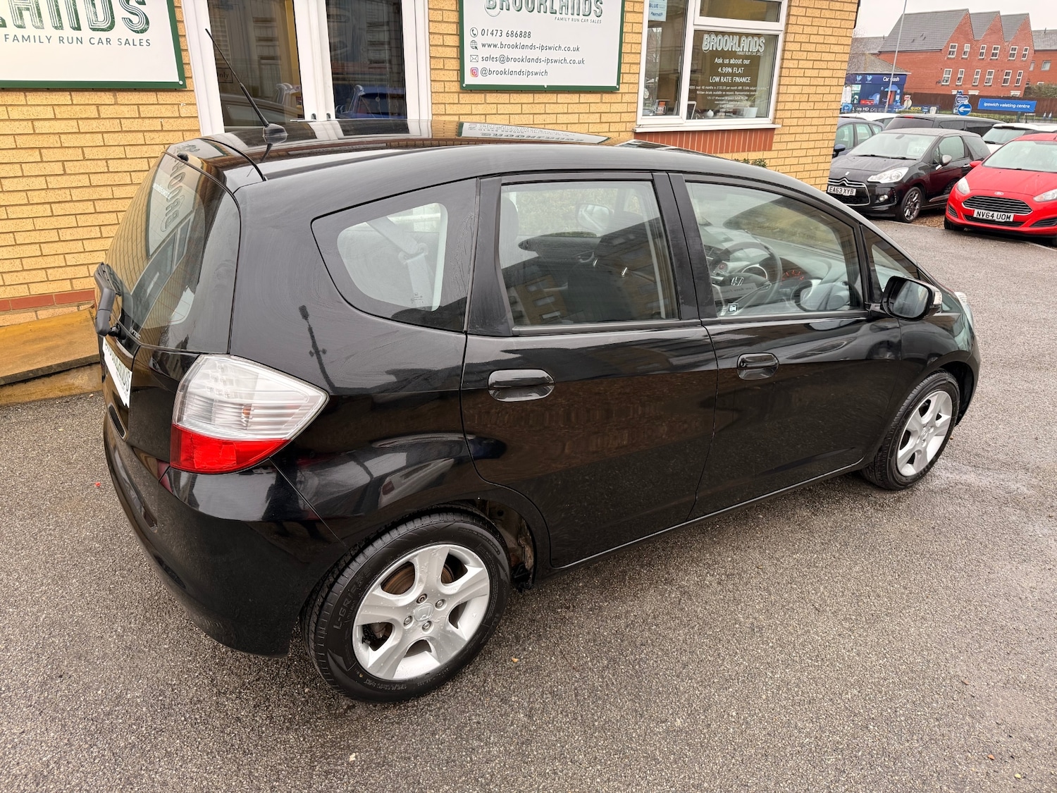 Used Honda Jazz 2011 for sale - 77606804: Photo 4