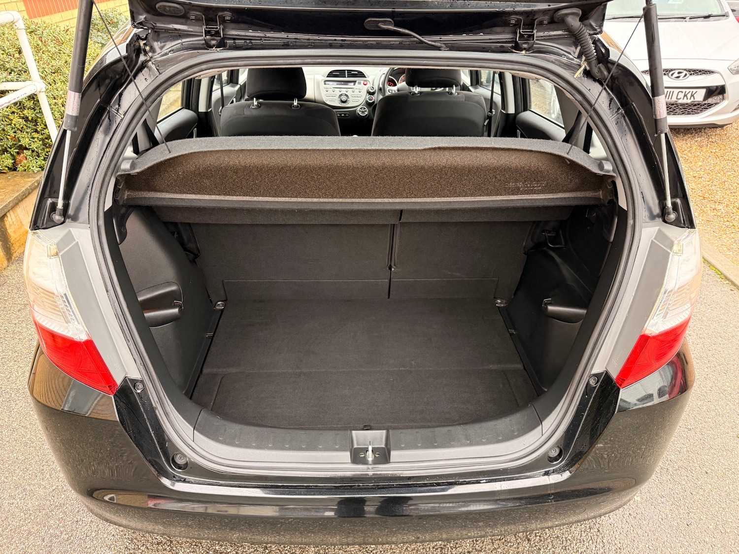 Used Honda Jazz 2011 for sale - 77606804: Photo 8