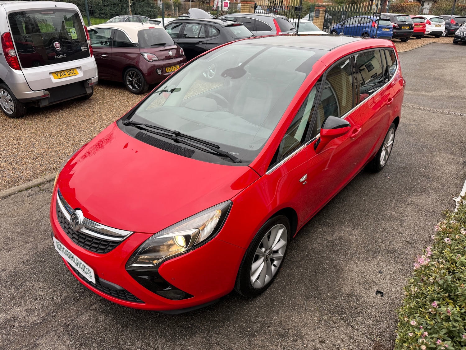 Used Vauxhall Zafira 2013 for sale - 76720373: Photo 2