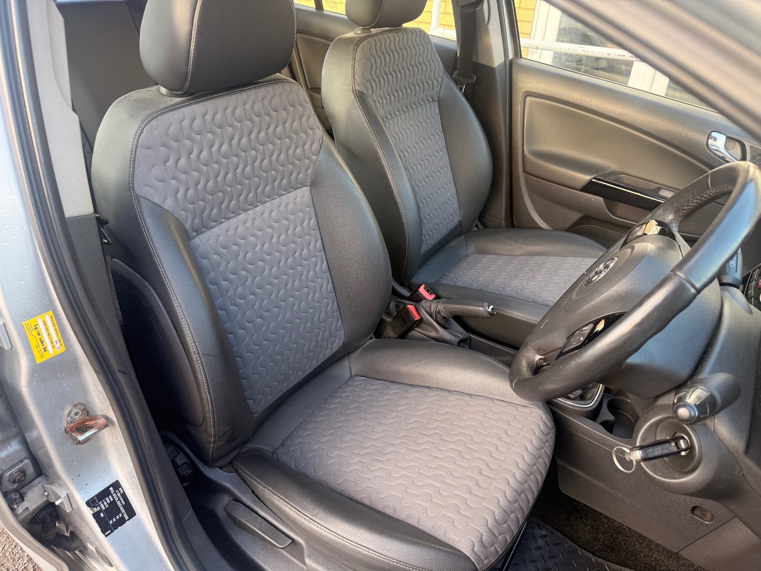 Used Vauxhall Corsa 2013 for sale - 76893076: Photo 6