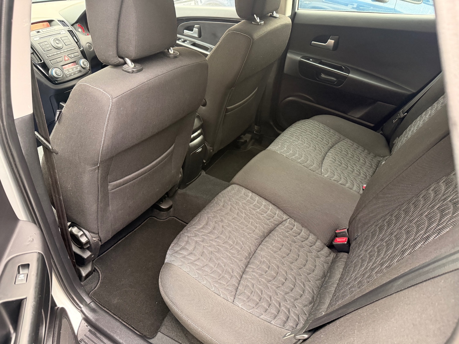 Used Kia Ceed 2012 for sale - 77619418: Photo 9