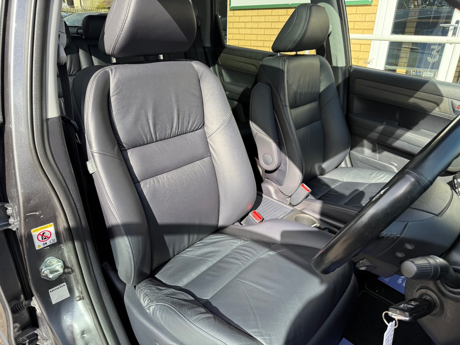 Used Honda CR-V 2011 for sale - 76170950: Photo 6