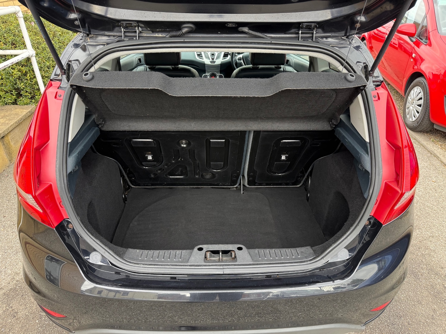 Used Ford Fiesta 2008 for sale - 76077828: Photo 8