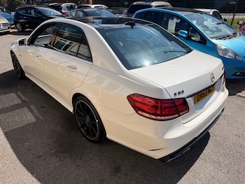 Used Mercedes-Benz E Class 2013 for sale - 78409990: Photo