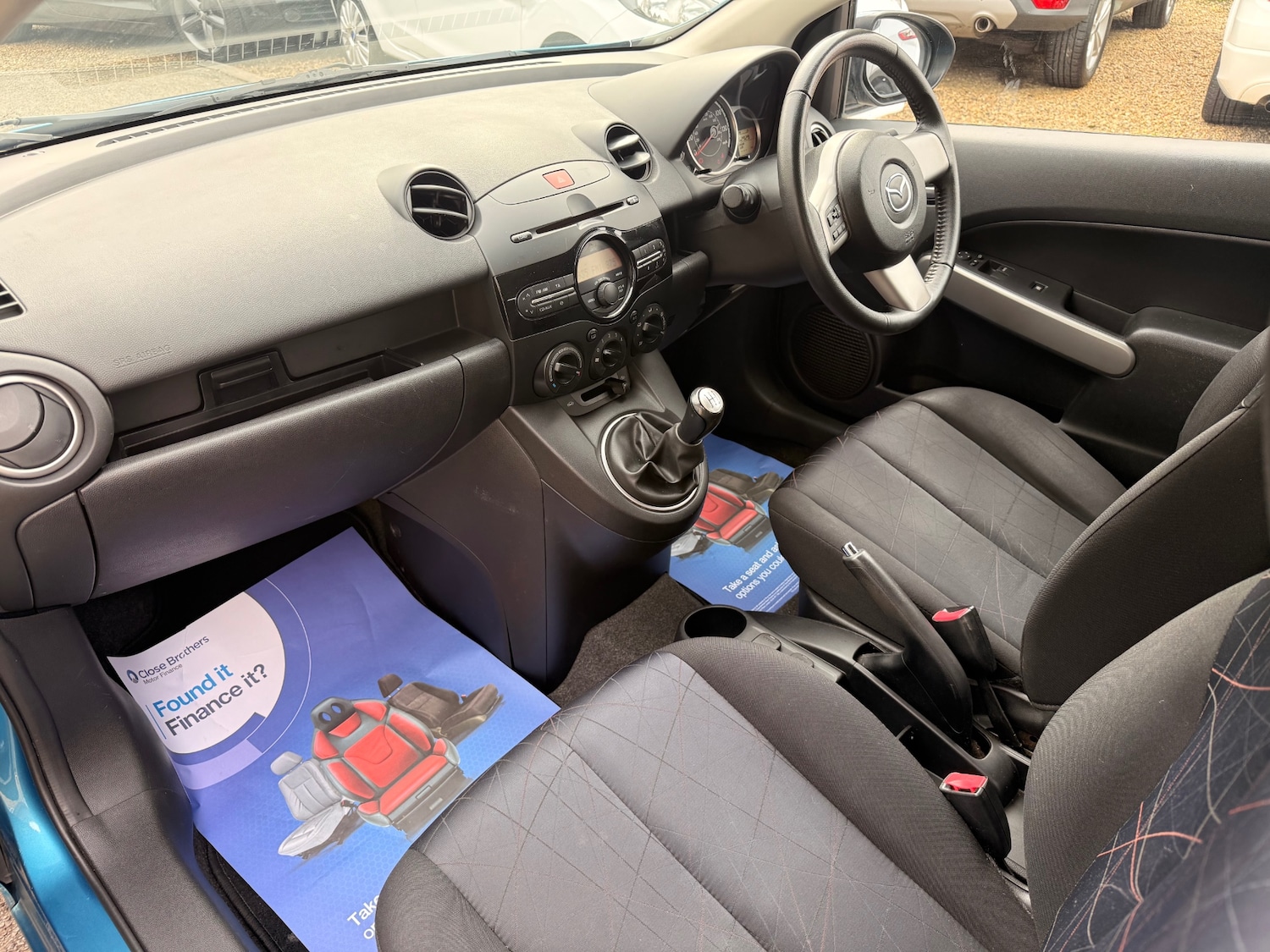 Used Mazda Mazda2 2011 for sale - 77873636: Photo 10