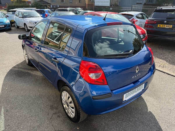 Used Renault Clio 2008 for sale - 76045890: Photo 3