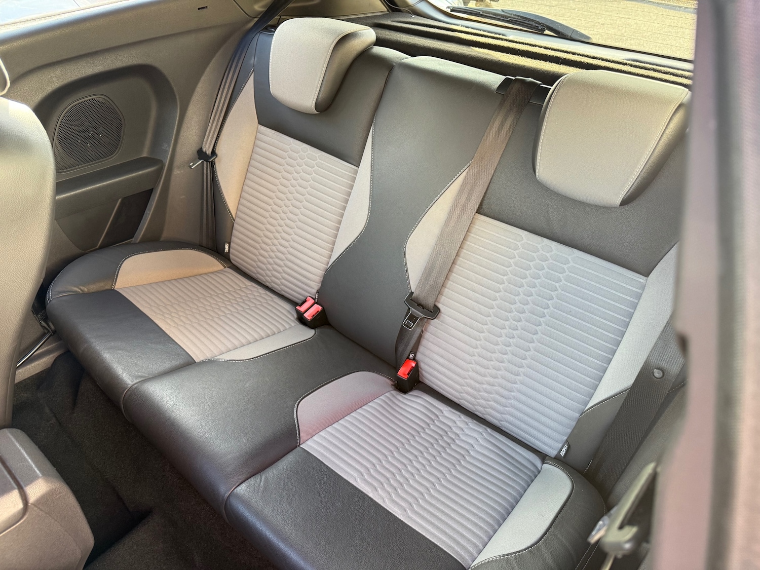 Used Ford Fiesta 2014 for sale - 76343951: Photo 9