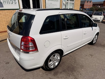 Used Vauxhall Zafira 2013 for sale - 79459847: Photo