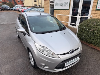 2012 (12) - 1.25 Zetec 3 Door
